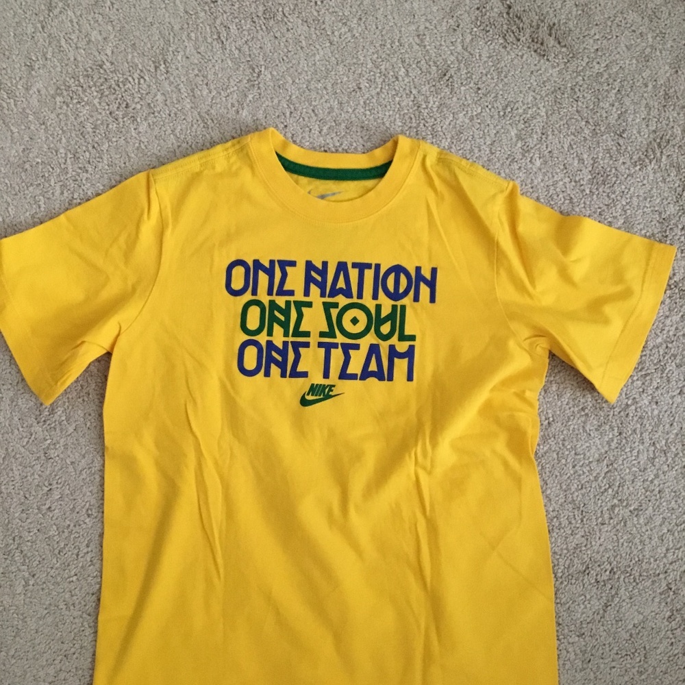 Nike, Boys, Size M